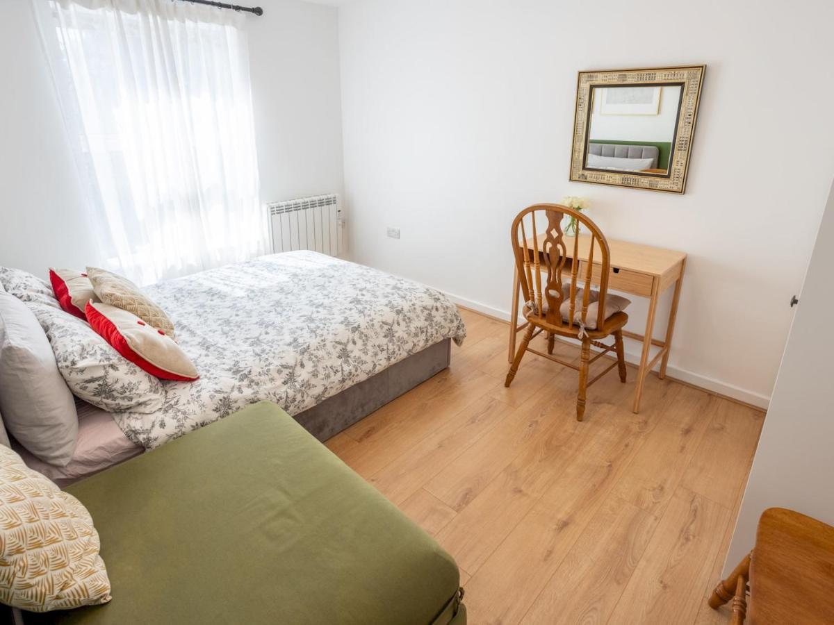 Pass The Keys Modern Stylish Apartment With Parking Bournemouth Zewnętrze zdjęcie